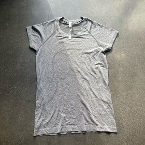 Lululemon Swiftly Tech Top